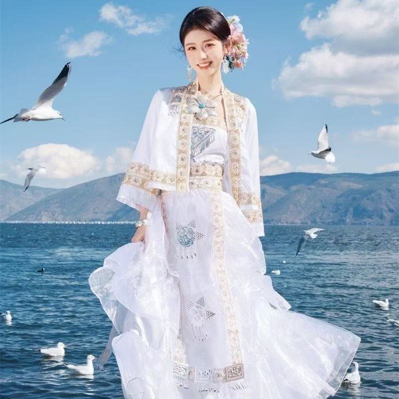 Wedding Qw - 2026年春モン族衣装女性用伝統中国服旅行結婚式花嫁ユニフォームカーニバルステージパフォーマンススーツミャオ族
