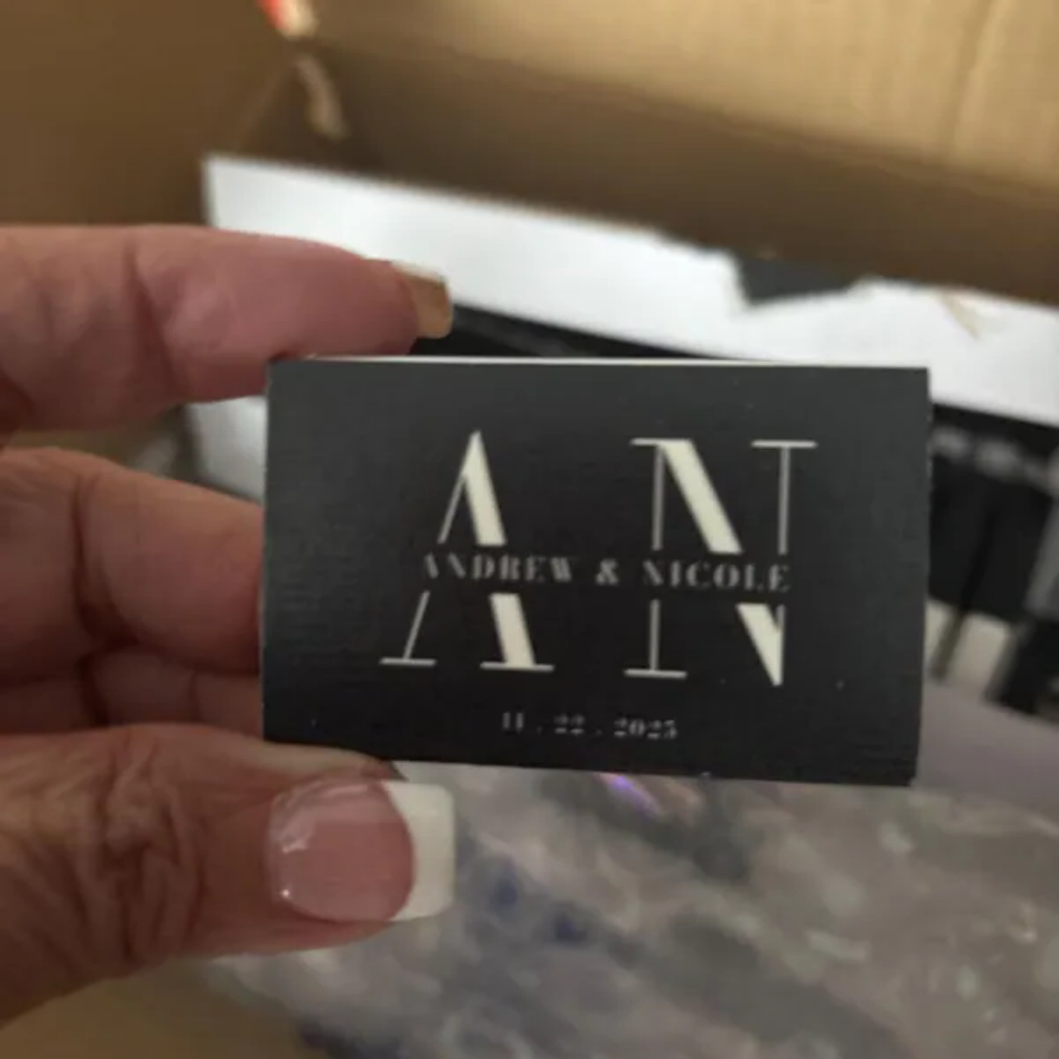 卸売金箔押しパーソナライズウェディングマッチボックス　完璧な - Wedding Supply Bulk のレビューと価格
