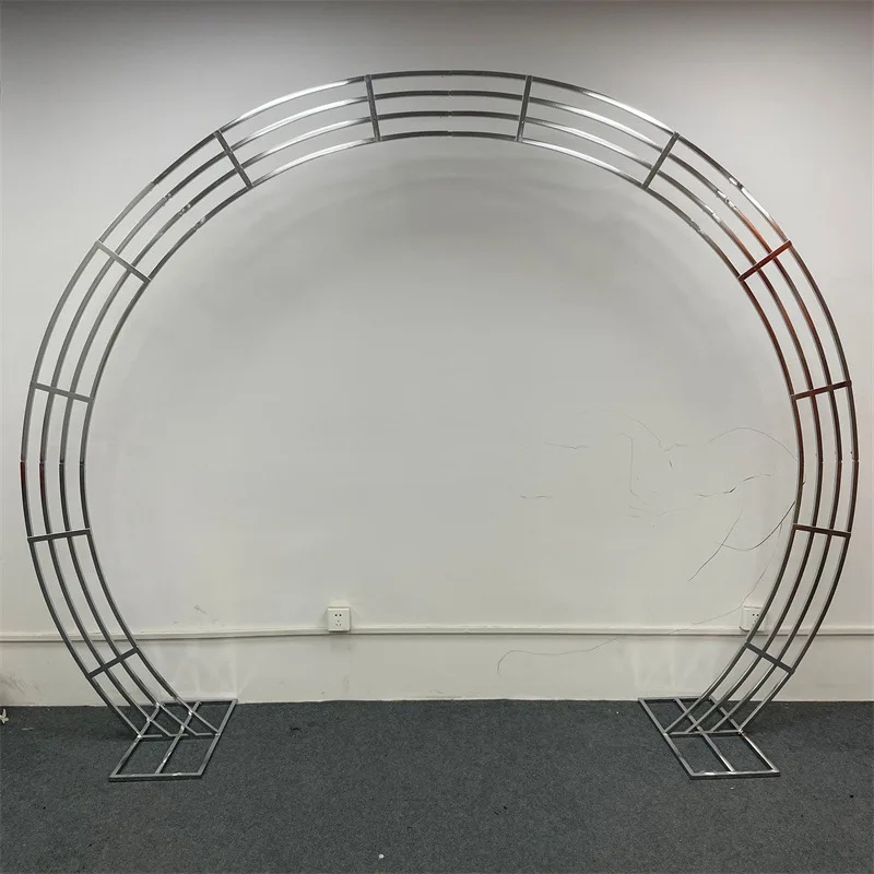 7.9フィート シルバーゴールド ウェディングパーティー用品 - Wedding Party Supply Store のレビューと価格