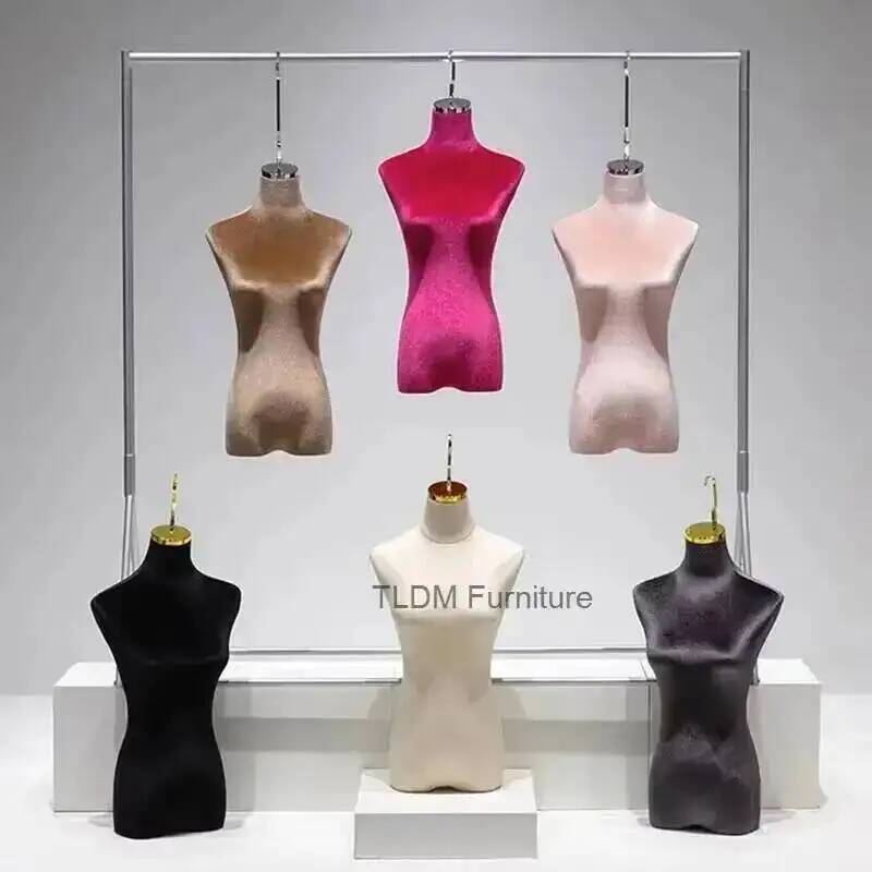 縫製用吊り下げ式婦人服ディスプレイラック、衣料品店のウィンド - The Wedding Supply Store のレビューと価格